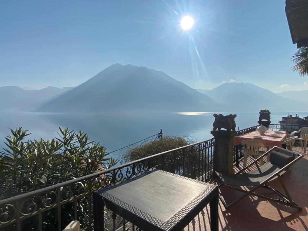 The Comfort - Big Apartment In Villa With Garden And Terrace Argegno Buitenkant foto