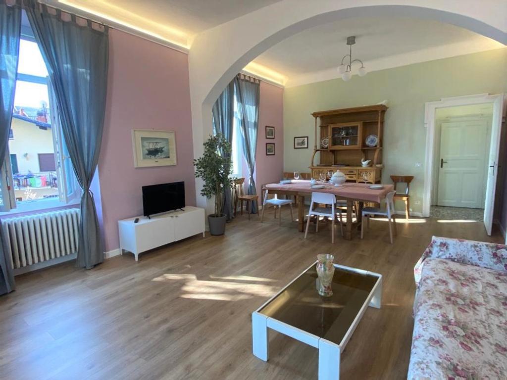 The Comfort - Big Apartment In Villa With Garden And Terrace Argegno Buitenkant foto