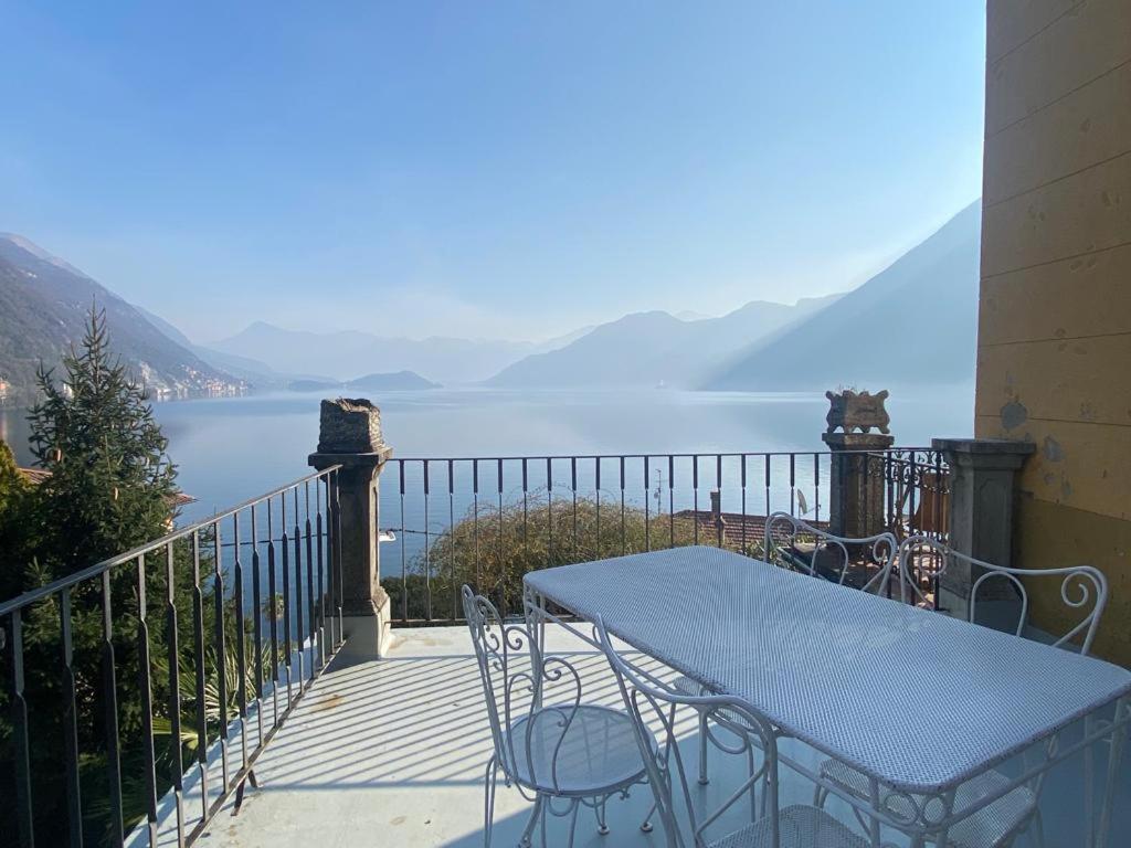 The Comfort - Big Apartment In Villa With Garden And Terrace Argegno Buitenkant foto