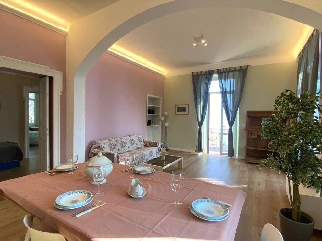 The Comfort - Big Apartment In Villa With Garden And Terrace Argegno Buitenkant foto
